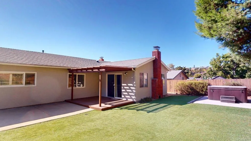 6310 Decanture Street, San Diego, California 92120 home-pic-2